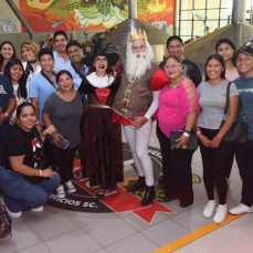 PACEÑA abrió las puertas de la cervecería Santa Cruz para celebrar con más de 400 consumidores el premio a la calidad por más de 10 años consecutivos